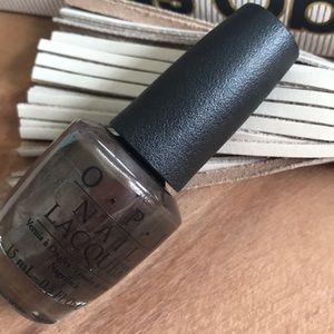 OPI Polish: Warm Me Up